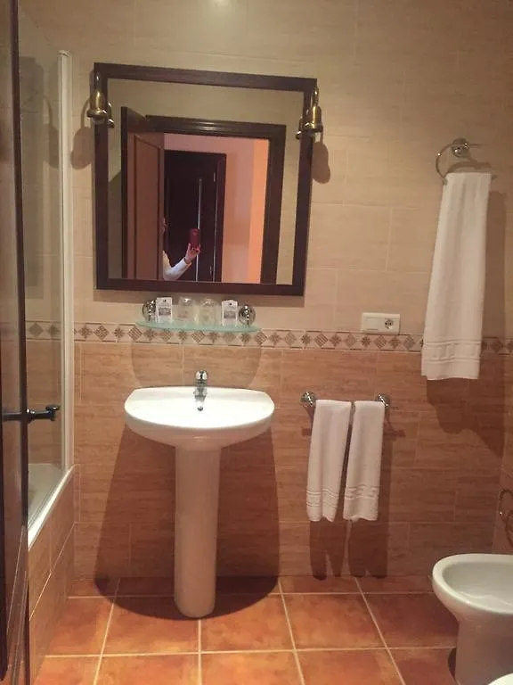 Hotel Meson Fuente Del Pino Olvera