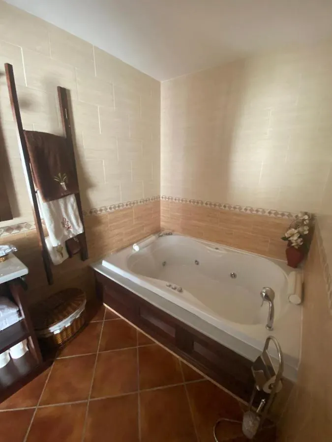 Hotel Meson Fuente Del Pino Olvera